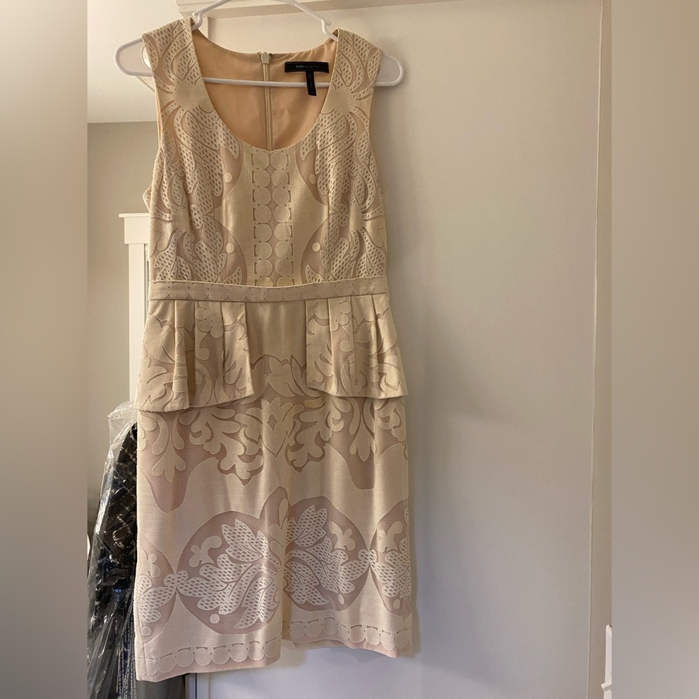 BCBG Maxazria Dress - Women’s Size 6 - Tan and Lace